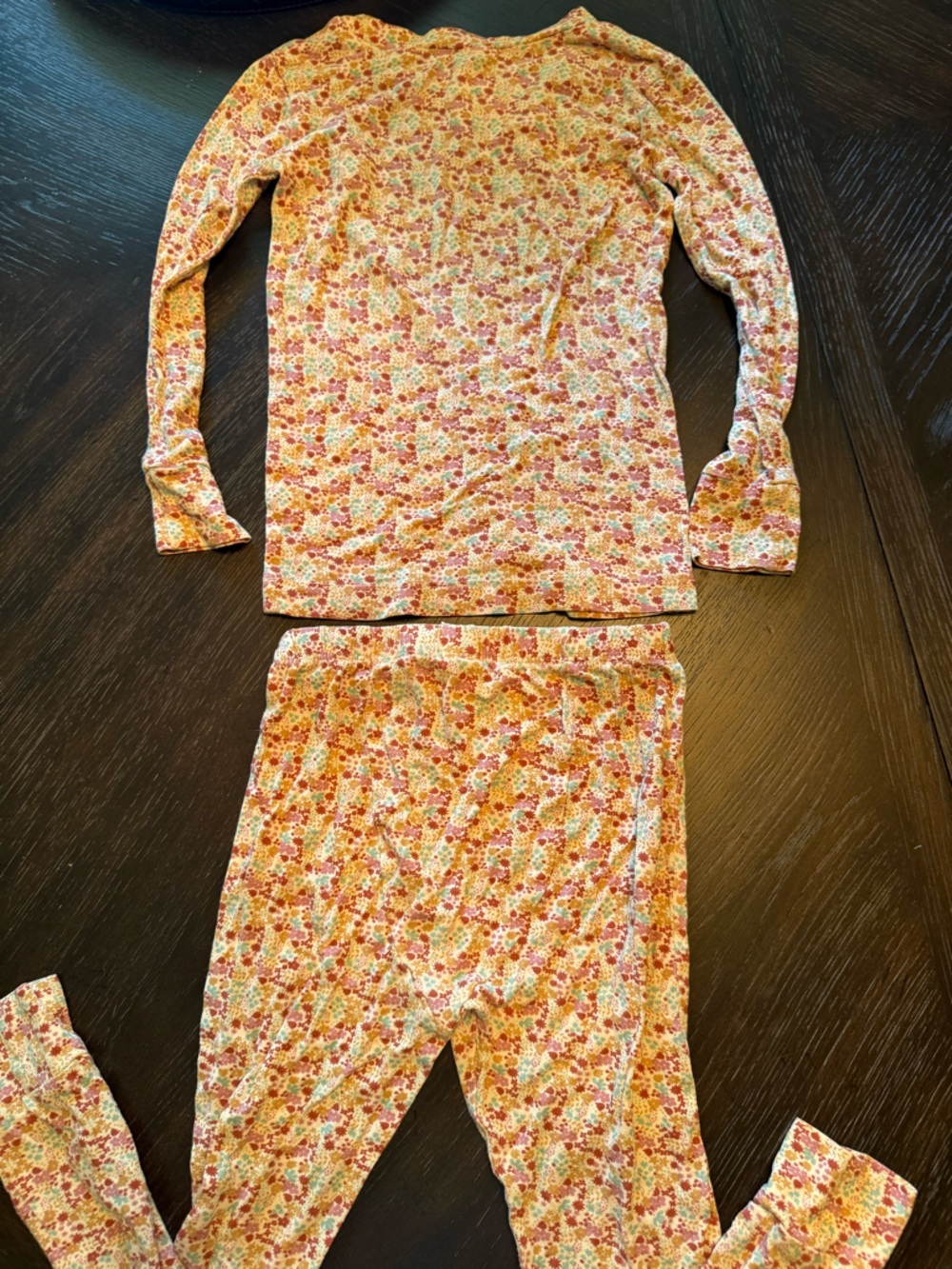 Kate Quinn Organics pajamas 2 piece set boho floral size 3 or 4T - Picture 3 of 4